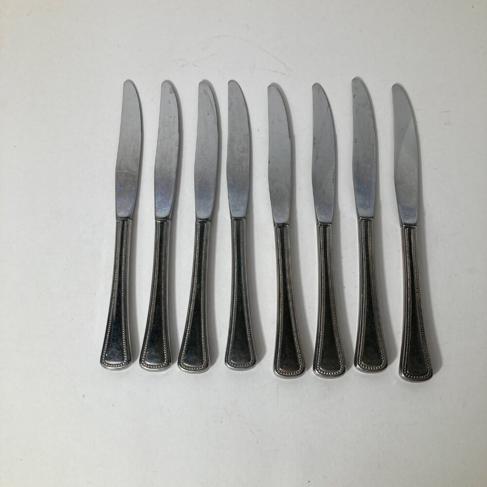 8- Oneida Stainless Flatware Knives 9"‎ Needlepoint Beaded Artistry Butterknife